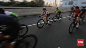 Respons Warga atas 'Karpet Merah' DKI Buat Pesepeda Road Bike
