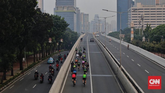 Komunitas Bike to Work bakal menggelar aksi unjuk rasa menentang kebijakan Pemprov DKI Jakarta yang membolehkan road bike melintasi JLNT Kasablanka