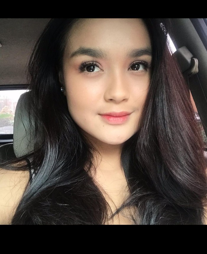 Citra Kirana menjadi sosok yang menginspirasinya dalam meniti karir di dunia hiburan. Keduanya sama-sama memulai karirnya dari nol. (instagram.com/hannakirana23)