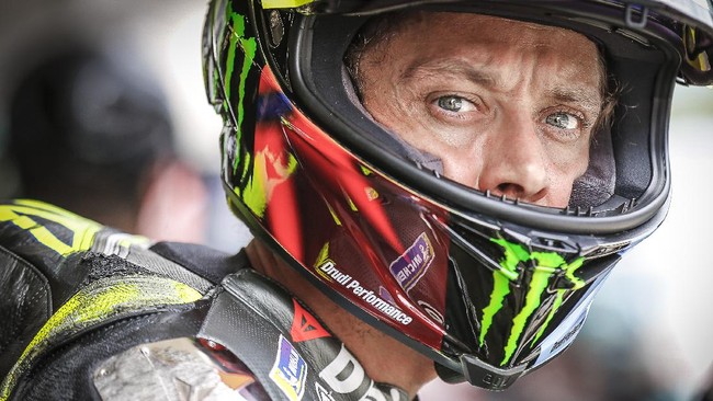Valentino Rossi berharap cuaca buruk bisa memberi berkah dalam persaingan meraih poin di MotoGP Styria 2021, Minggu (8/8).