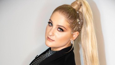 img-title Lahirkan Anak Pertama, Meghan Trainor Akui Berat Badan Turun 30 kg