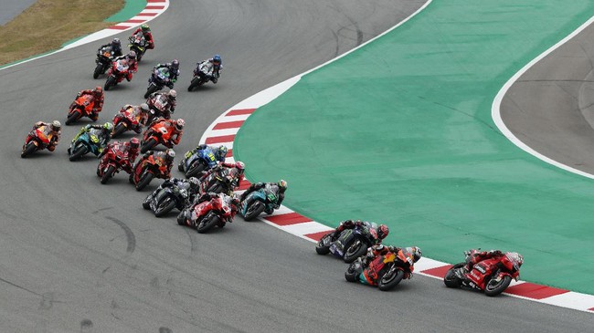 Animo penonton MotoGP 2022 berada di titik terendah sepanjang sejarah perhelatan balapan motor bergengsi itu.