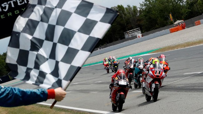 MotoGP Jerman 2021 bisa disaksikan secara live streaming melalui CNNIndonesia.com, Minggu (20/6). Tonton live streaming MotoGP Jerman 2021 di sini.