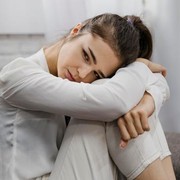 Tipe Kesepian yang Sering Dirasakan Manusia, Pernah Mengalaminya?