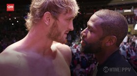 VIDEO: Mayweather Siap Hadapi 'Raksasa' Logan Paul