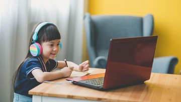 APLIKASI BELAJAR ONLINE UNTUH KURSUS BAHASA ASING DI CAKAP