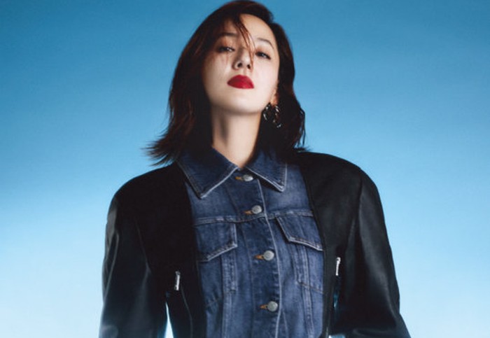 Eugene, namanya naik daun di Indonesia berkat perannya sebagai Oh Yoon Hee dalam drama The Penthouse. Banyak netizen Indonesia kaget, ketika tahu Eugene dulunya anggota S.E.S, girl group K-Pop pertama pada era 90-an / foto: wkorea.com