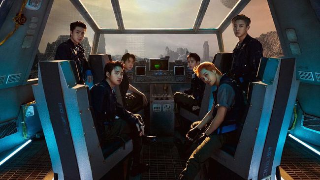 EXO resmi comeback dengan merilis album spesial DON'T FIGHT THE FEELING dengan lagu utama bertajuk serupa pada Senin (7/6).