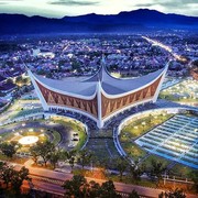 Ingin Ibadah Plus Wisata? Masjid-Masjid Unik nan Indah ini Wajib Kamu Kunjungi!