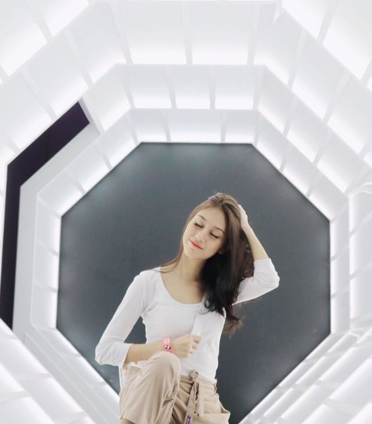 Pesona Regina Kandou Calon Pemain Baru 'Ikatan Cinta'