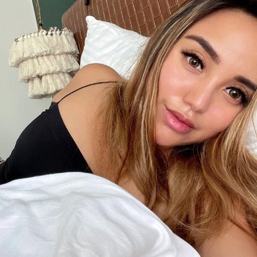 Penjelasan Salmafina Soal Unggahannya yang Diduga Sindir Alvin Faiz