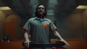 Tom Hiddleston Jawab Perihal Identitas Gender Loki