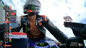 VIDEO: Momen Quartararo Buka Baju di MotoGP Catalunya