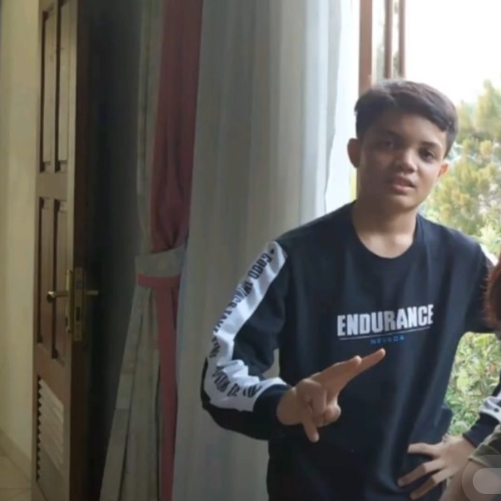 <p>Adamansyah Usriano kerap mengunggah konten lewat akun TikToknya yang bernama @adammysh. Ia sudah memiliki lebih dari 16 ribu pengikut di TikTok. (Foto: TikTok @adammysh)</p>