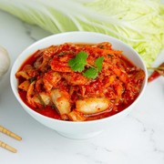 6 Makanan Sehat Terbaik untuk Mengatasi Stres, Ada Kimchi!