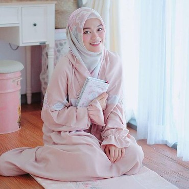 Isu Bentak & Sebut Teh Ninih Munafik, Putri Aa Gym Unggah Doa Penguat Hati