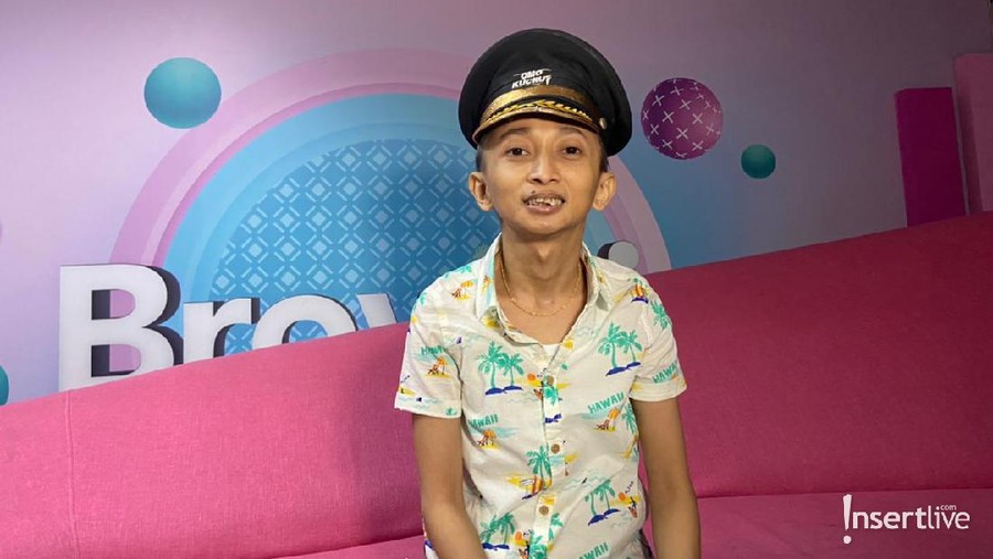 Lama Menghilang di TV, Omo Kucrut Kini Jadi DJ