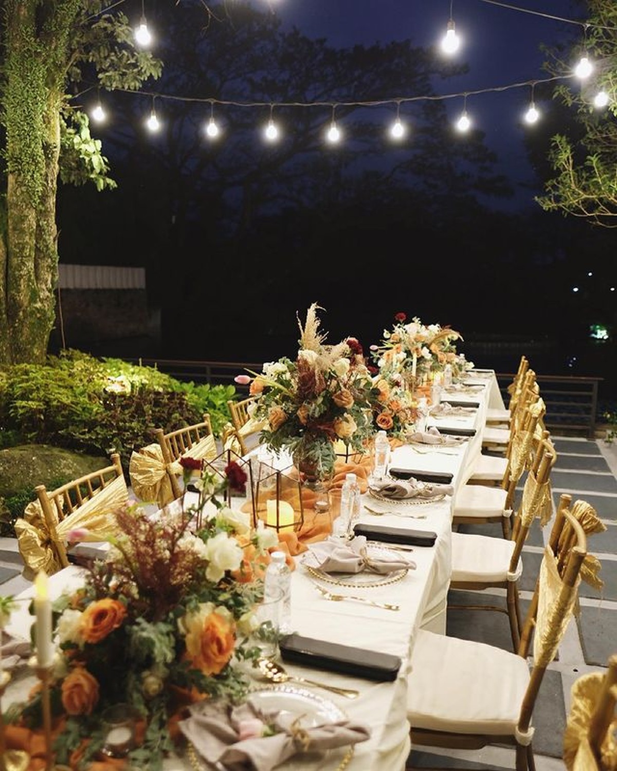 Momo Geisha merayakan ulang tahunnya yang ke 35&period; Yuk kita lihat potret kemewahan perayaan ulang tahun Momo&excl;