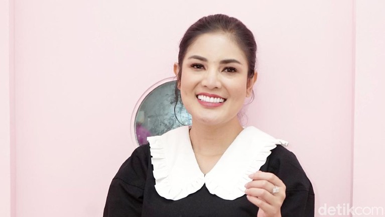 Nindy Ayunda saat ditemui di kawasan Blok M, Jakarta Selatan.