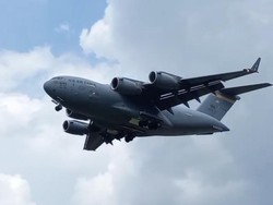 Sewaktu Pesawat Militer Jumbo Paman Sam Bikin Heboh Pekanbaru