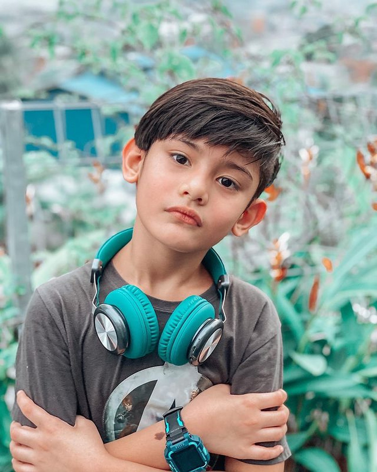 Dari hari ke hari anak pertama Fairuz Arafiq&comma; King Faaz semakin tampan&period; Yuk kita intip potretnya&excl;