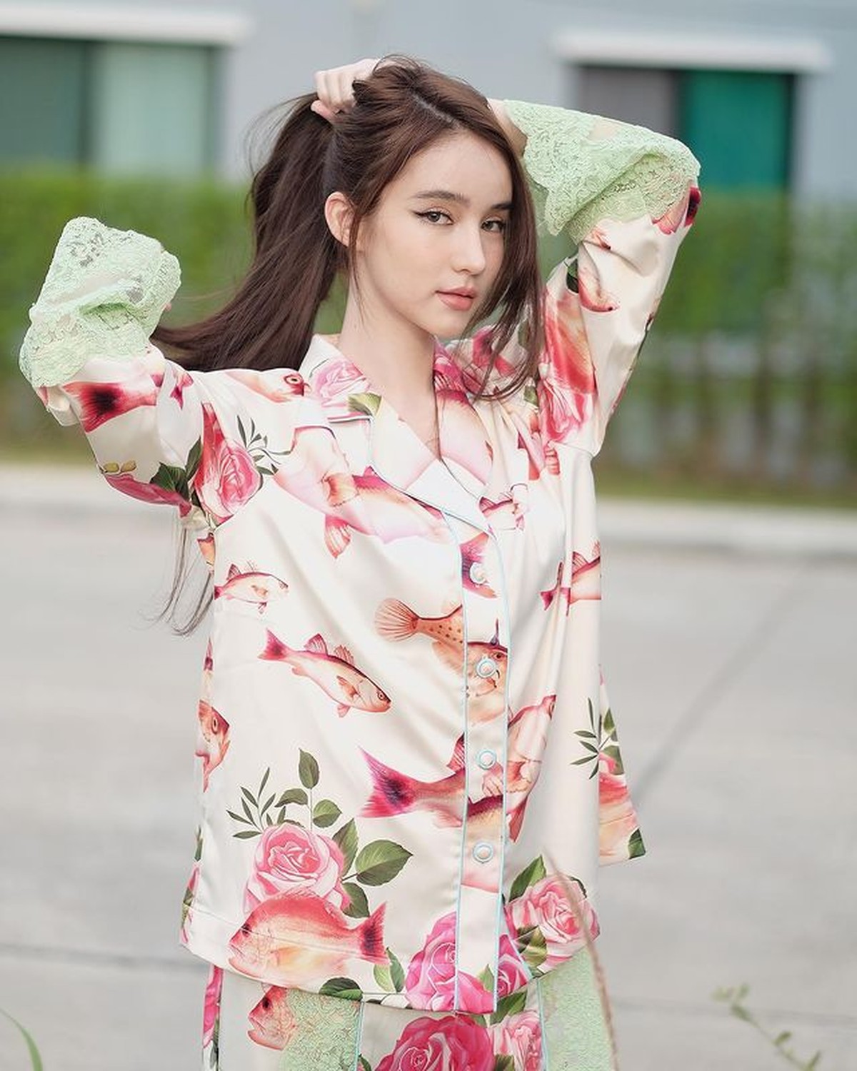 Transgender terkenal di Thailand Yoshi Rinrada dinikahi konglomerat&period; Yuk kita intip pesonanya&excl;