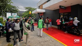 Driver Ojol Mengular di McDonalds Bandung Imbas BTS Meal