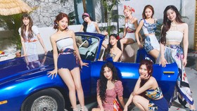 Kerja 'Keroyokan' TWICE di Balik Album Taste of Love