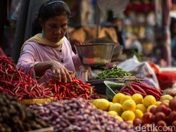 Pasar Tradisional hingga Warung Makan Diizinkan Buka pada 26 Juli