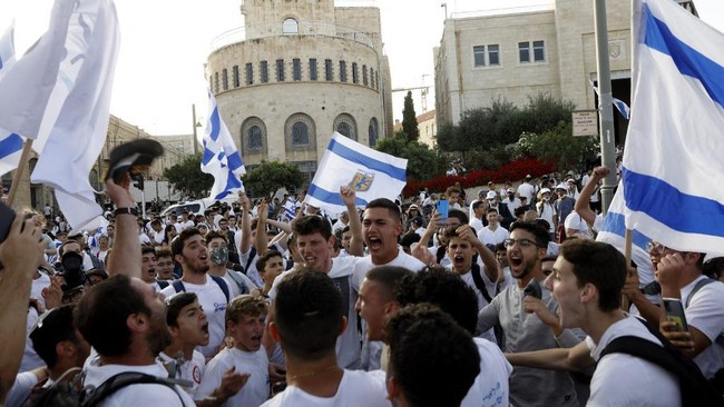 Hamas mengancam bakal perang lagi dengan Israel jika pawai kaum nasionalis Yahudi mendekati wilayah Yerusalem Timur dan Kompleks Masjid Al-Aqsa.
