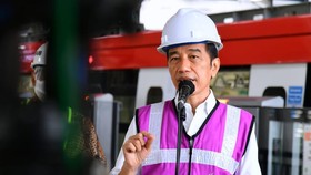 Jokowi Minta Kapolri Tindak Preman Pelabuhan Tanjung Priok