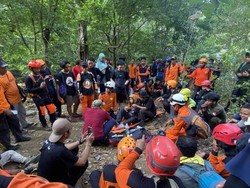 Wanita Pendaki Hilang Misterius di Gunung Abbo Ditemukan Selamat!