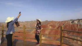 FOTO: Elok di Tanah Gersang Gansu
