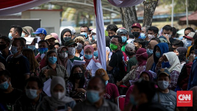 Kasus positif Covid-19 secara nasional bertambah 12.906 pada Sabtu (19/6). Kini, total menjadi 1.976.172 kasus.