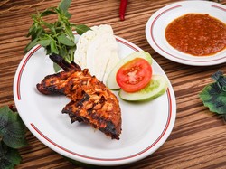 Wargi Bandung! Ini 5 Tempat Makan Ayam Bakar Enak untuk Dicoba