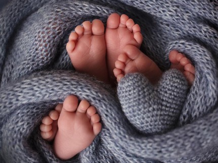 Wanita 37 Tahun Melahirkan Bayi Kembar 10, Sempat Tak Terdeteksi di USG