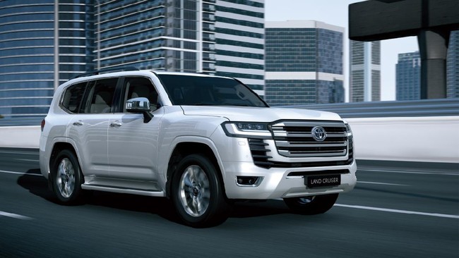 Konsumen Land Cruiser 300 di Jepang disebut mesti menandatangani surat perjanjian yang isinya tidak menjual atau mengekspor mobil itu selama 12 bulan.
