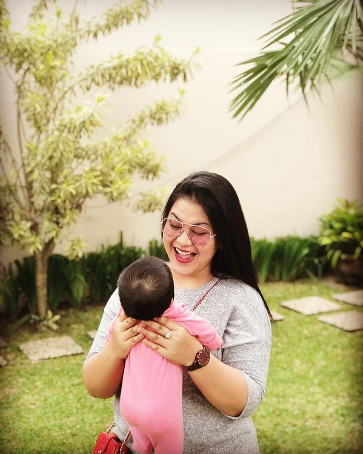 Siapa yang penasaran dengan penampakan rumah anak presiden&quest; Yuk kita intip&comma; ada yang seharga Rp 16 Miliar&excl;