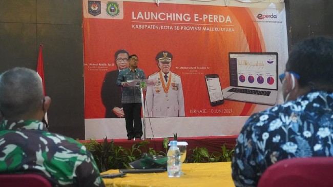 Aplikasi itu disebut akan memudahkan semua pihak yang ingin tahu regulasi terbaru yang dikeluarkan oleh pemerintah provinsi, kabupaten dan kota Maluku Utara.