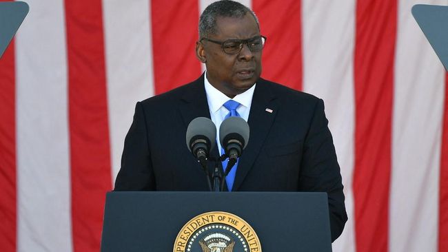 Menhan AS Minta Pentagon Pertajam Fokus Strategi Hadapi China Menteri Pertahanan AS, Lloyd Austin, memerintahkan para pejabat pimpinannya di Pentagon meningkatkan fokus untuk mempelajari strategi menghadapi China.