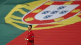 Kelakuan Ronaldo Disebut Buat Coca-cola Rugi Rp57 Triliun
