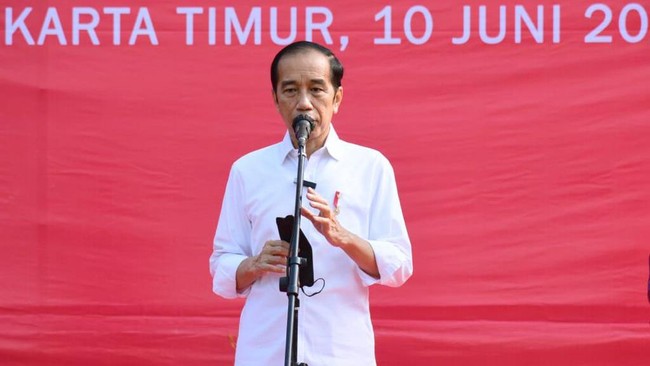 Presiden Jokowi menetapkan dua Kawasan Ekonomi Khusus (KEK) baru, yaitu KEK Batam Aero Technic dan KEK Nongsa.