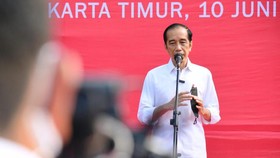 Istana Bantah Kerumunan Tanjung Priok: Tinjauan Jokowi Tertib