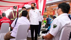 Polisi Bantah Kerumunan Imbas Jokowi Tinjau Vaksinasi Priok