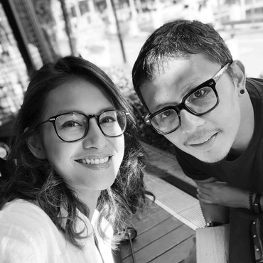 Lama Menghilang Tiba-tiba Cerai, 7 Potret Raihaanun & Suami yang Beda 13 Tahun