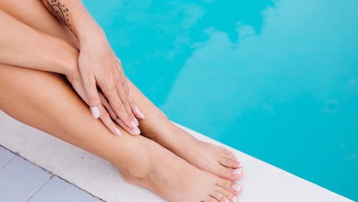 Kulit Kaki Kering dan Pecah-Pecah, Berikut Rekomendasi Masker Kaki untuk Melembabkan