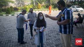Kemenkes Izinkan Vaksinasi Usia 18 Tahun ke Atas di Bodetabek