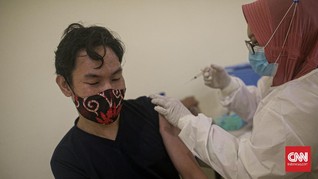 Kemenkes Izinkan Jabodetabek Vaksinasi Usia 18 Tahun ke Atas