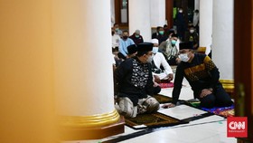 Ridwan Kamil-Anies Subuhan Bareng di Sumedang