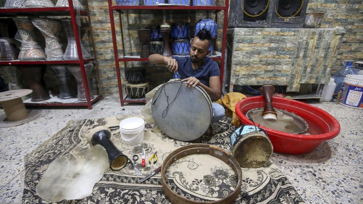 FOTO: Berdendang Musik dan Tari Khashaba di Irak